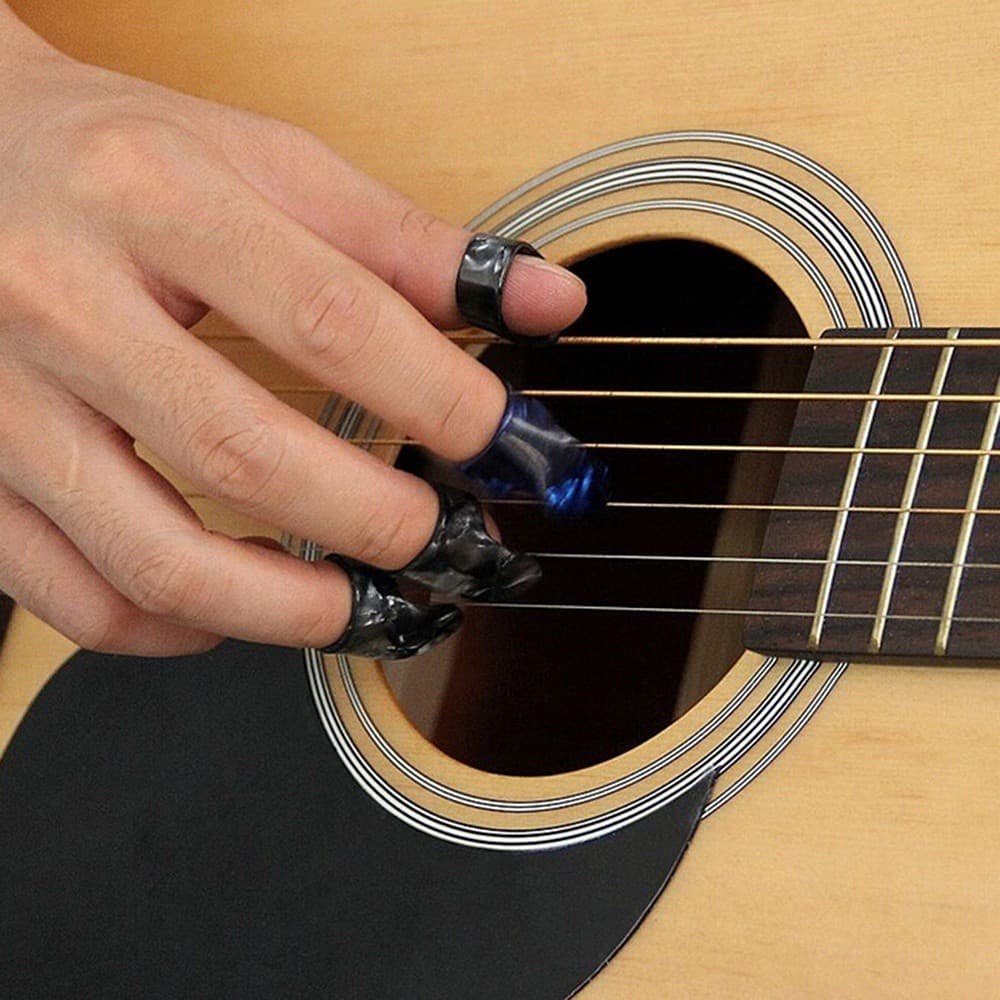 3 Palhetas De Dedos + 1 Palheta Plástica Para Violão