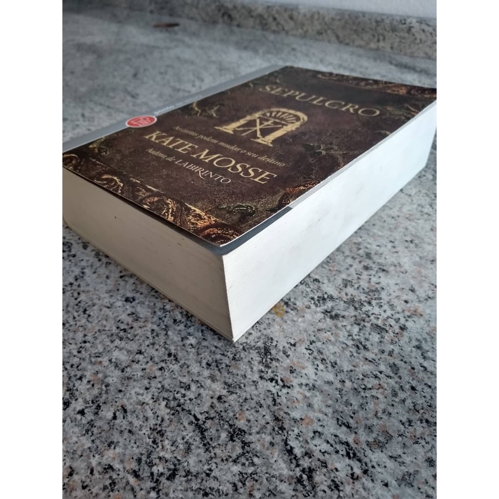 Livro Sepulcro de Kate Mosse