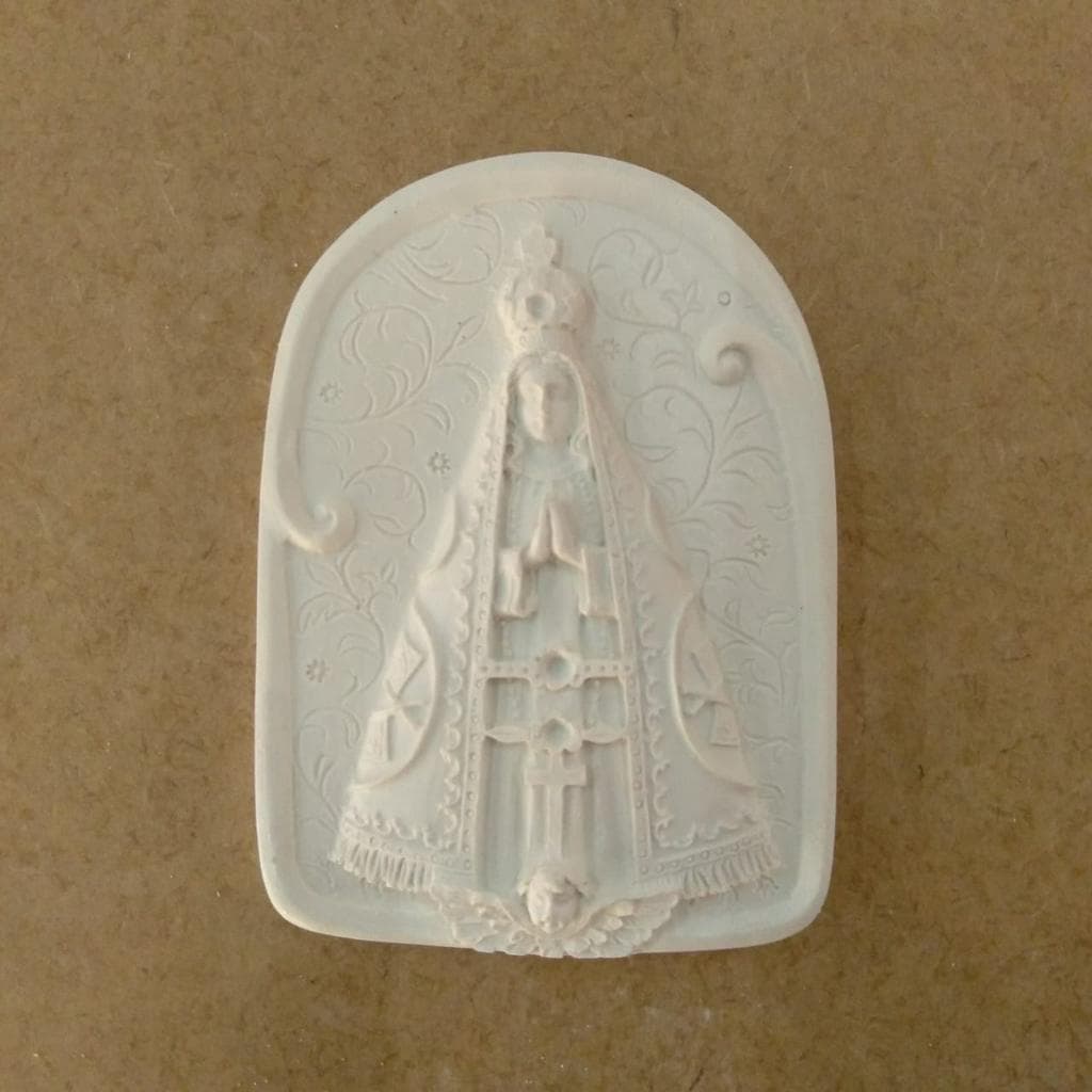 Aplique em Resina - Placa Nossa Senhora 8x6cm - Artesanato