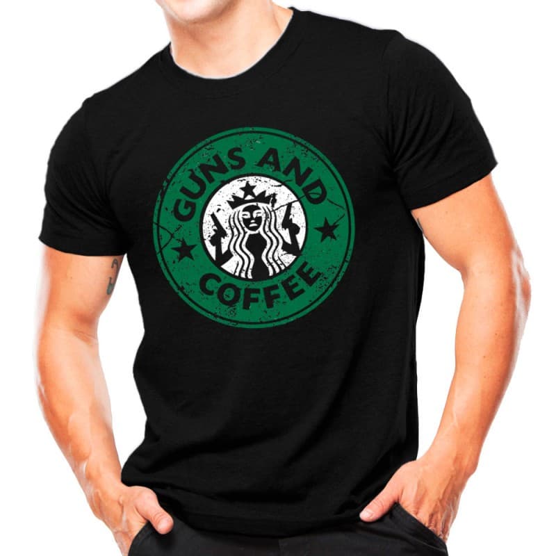 Camiseta Estampada Guns and Coffee - Preta