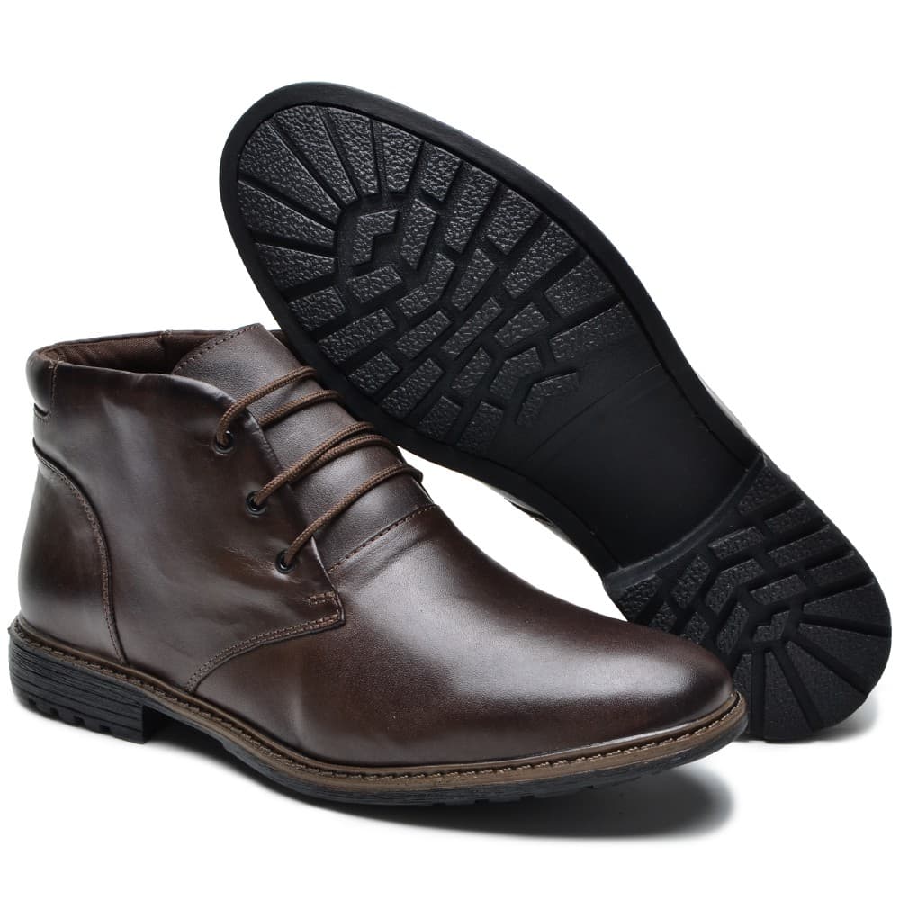 Bota Coturno De Couro Com Sola de Borracha Costurada