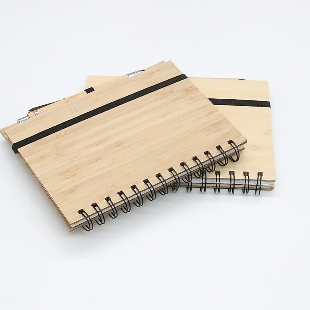 Caderno de 14 * 21 cm estudante criativo Papelaria A5 Capa de couro de bambu notebook Placa de bambu Caderno de bobina d