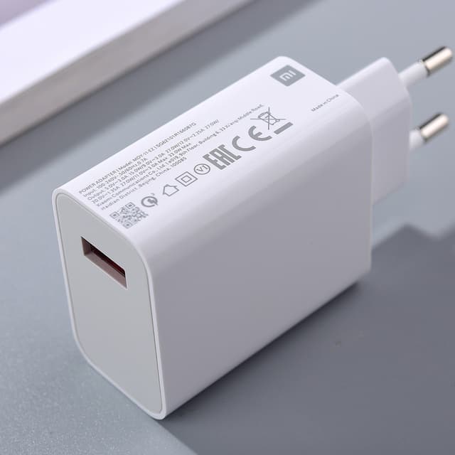 Carregador compaticel  todos celular usb- Tipo C 33w