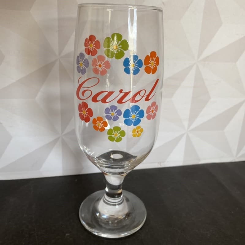 Taça de vidro personalizada feminina para mulheres com nomes para drink - presente Fabiana Mariana Eduarda Letícia