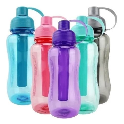Squeeze Garrafinha C/ Porta Gelo 600ml Agua Geladinha