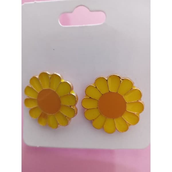 brincos variados