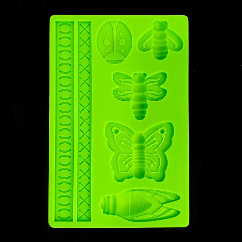 Molde de Silicone Insetos Joaninha Abelha Borboleta Cigarra para Pasta Americana e Biscuit - Confeitaria e Artesanato - C3496