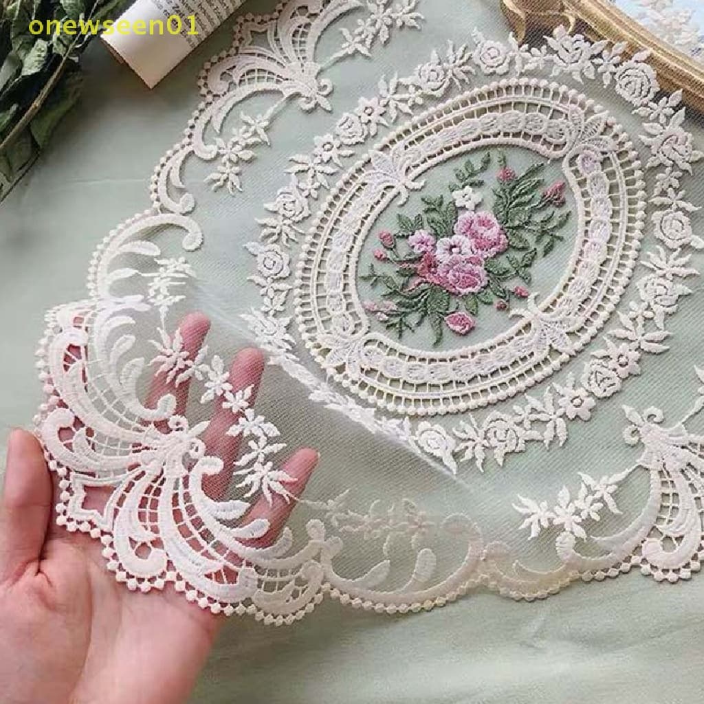 1Pc Retro Oval Lace Coaster Elegante Toalha De Mesa De Renda Porta-Copos Novo