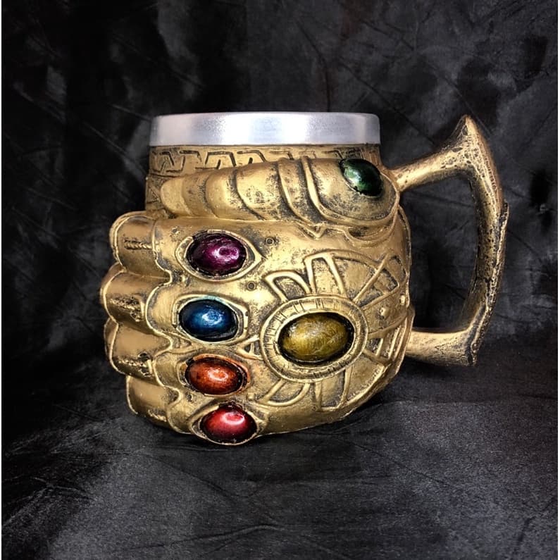 Caneca/Copo Manopla Thanos Guerra Infinita Vingadores Marvel 3D Resina
