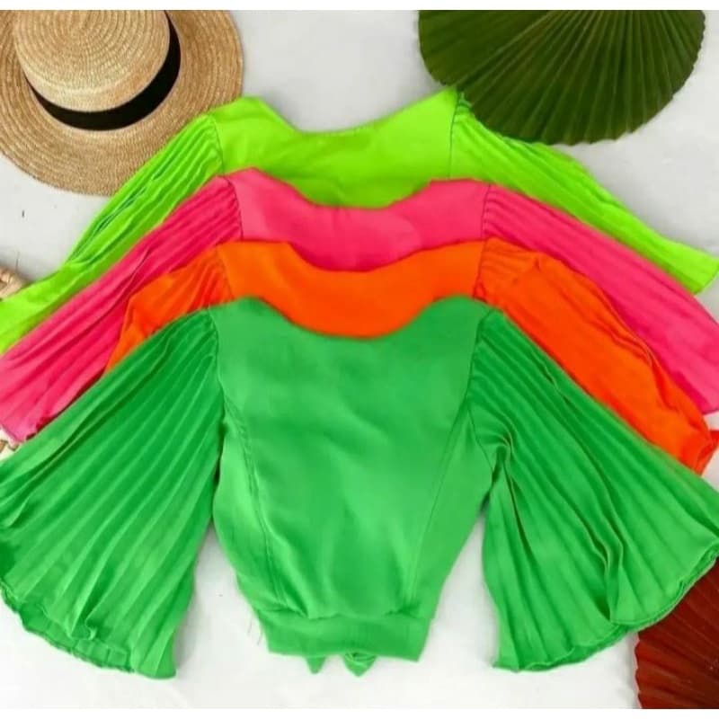 Cropped Manga Plisada Tecido Duna Moda Feminina Blusa Feminina