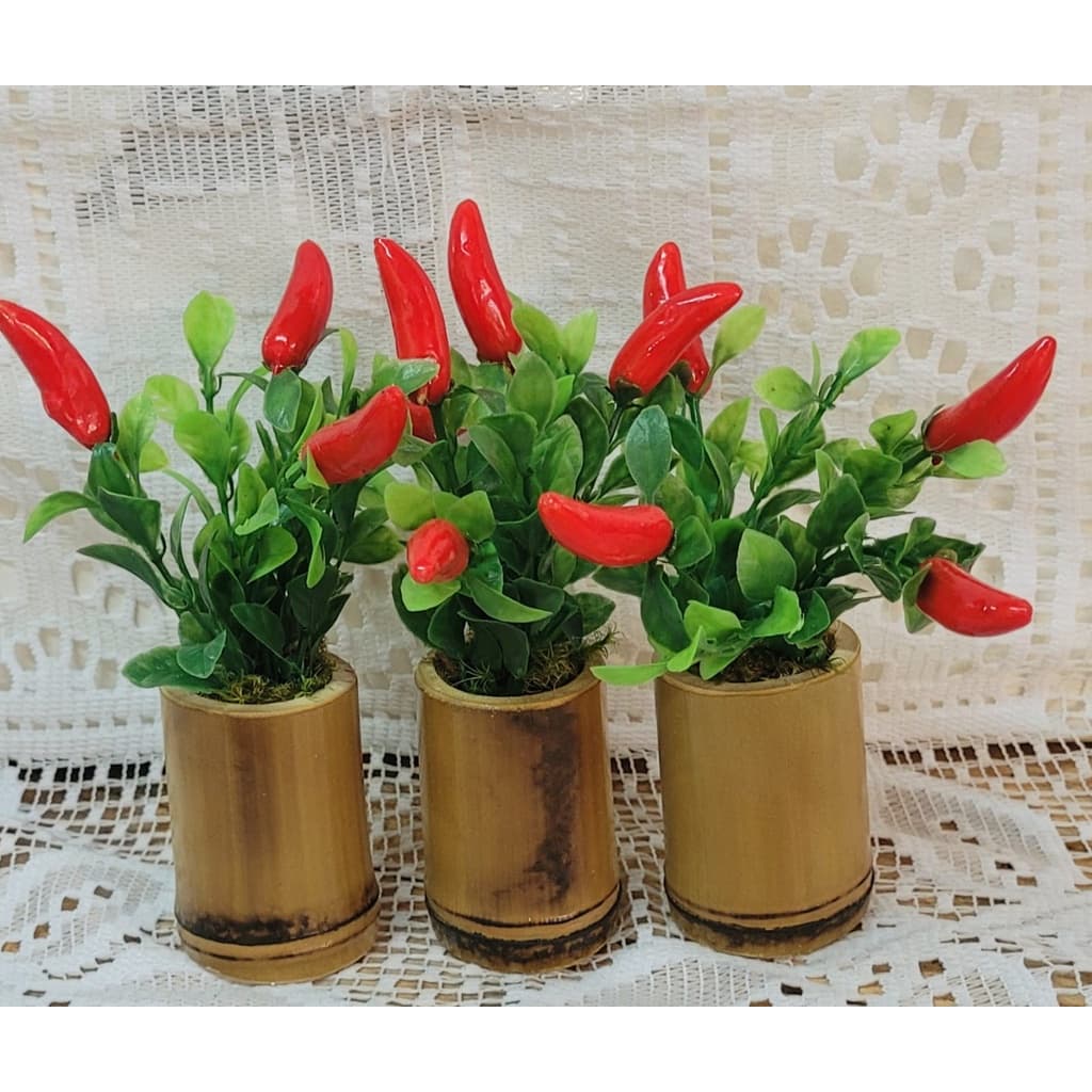 KIT COM 3 VASINHOS DE BAMBU DE PIMENTAS ARTIFICIAIS