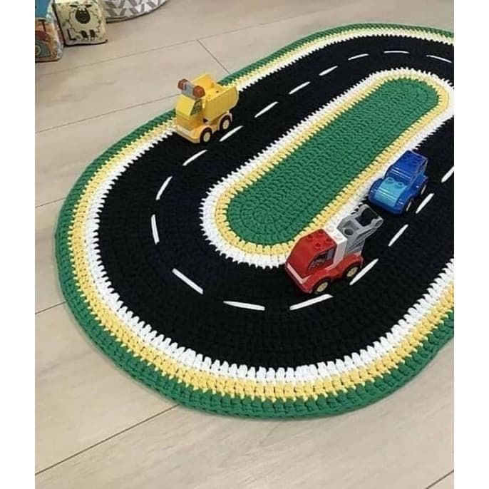 Tapete de Crochê Pista de Corrida 80x40cm