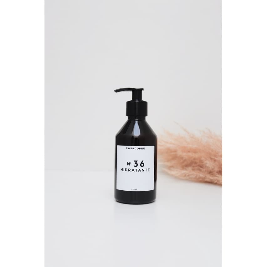 Mini Frasco Black Hidratante - 240ml