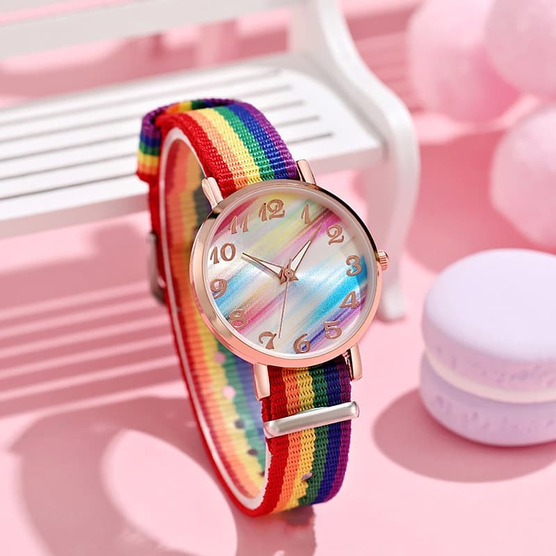 Relógio Feminino Cor Arco-Íris Pulseira De Nylon Colorido De Pulso Para Senhoras