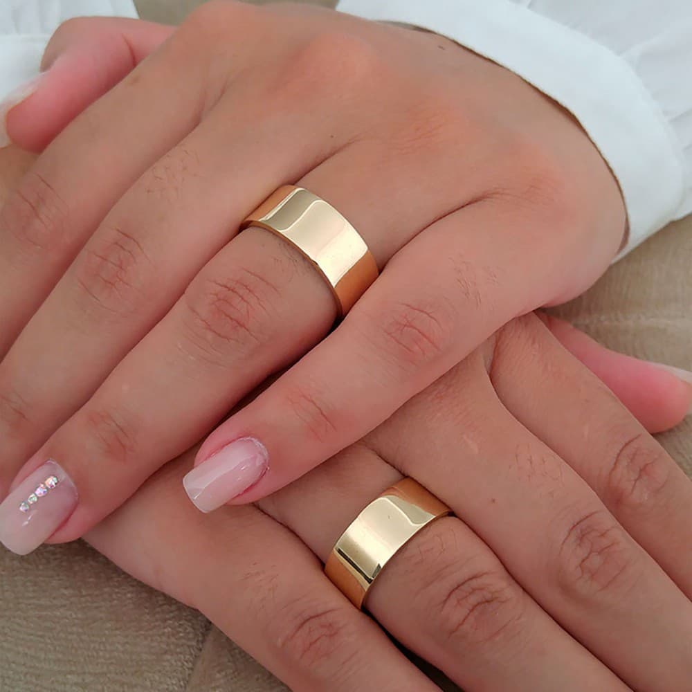 Par de aliança reta 8mm banhada a ouro casamento namoro noivado envio já