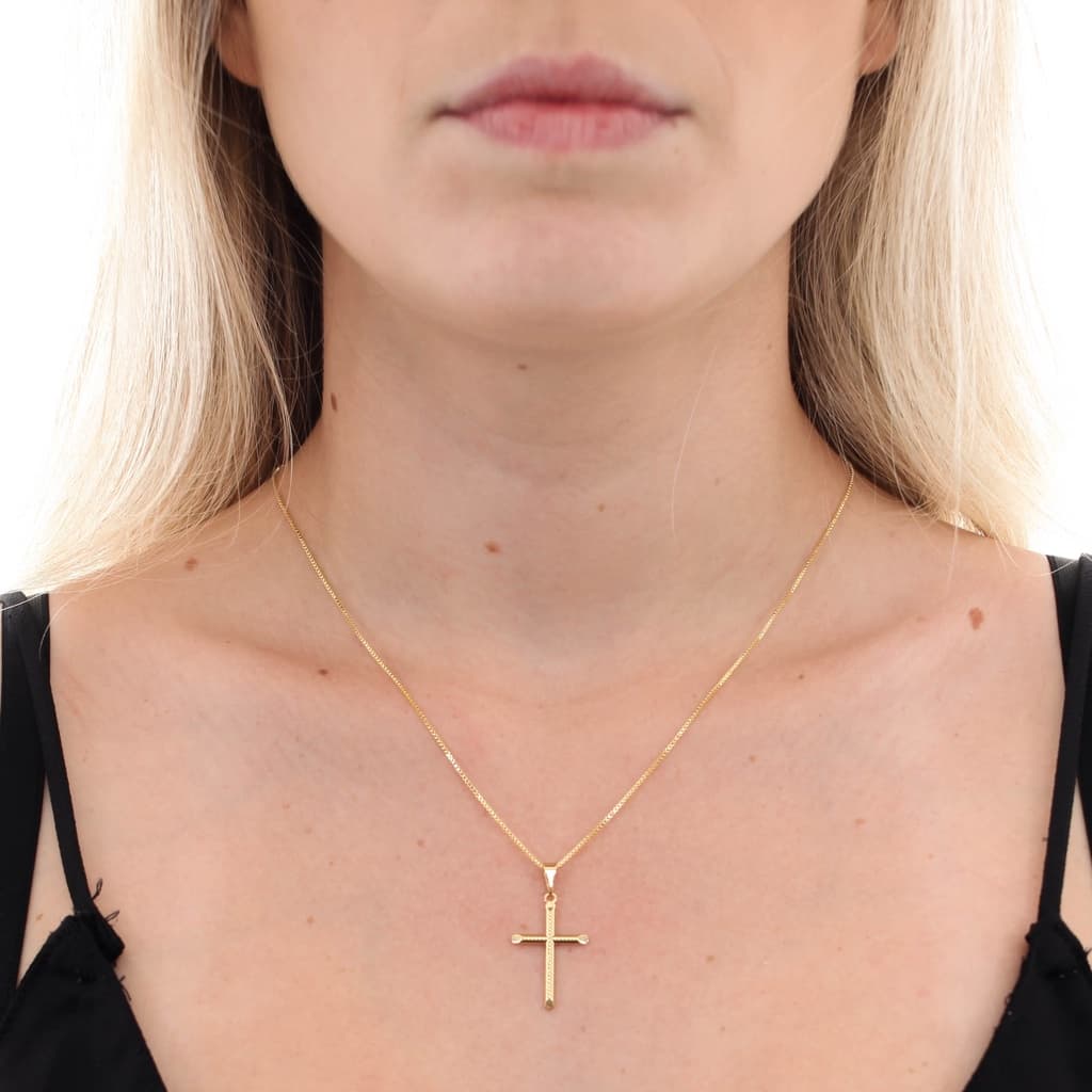 Correntinha Fina Feminina + Pingente Cruz Delicado Banhado Ouro