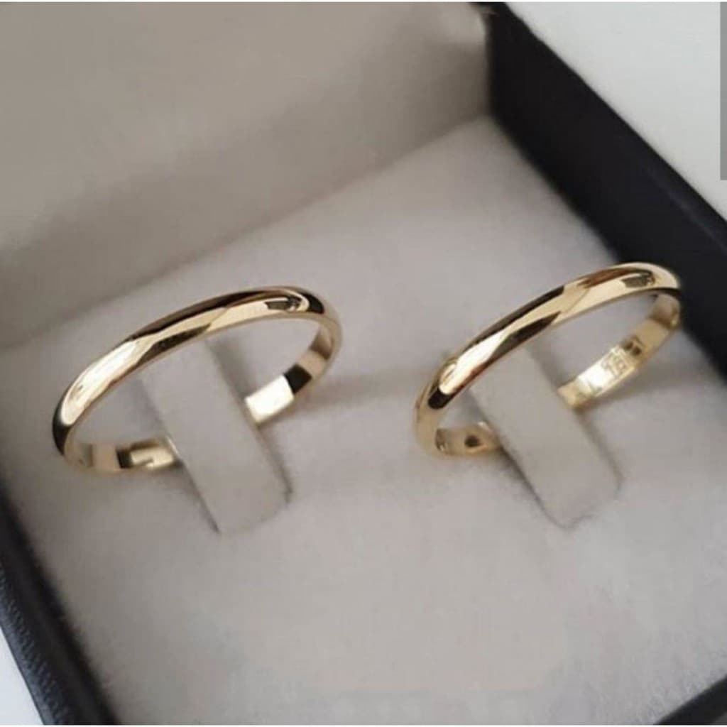 Par Aliança Casamento 2mm Anatômica Aço Inoxidável Dourada