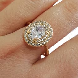 Anel Zircônia Oval com Moldura em Microzircônia 5294