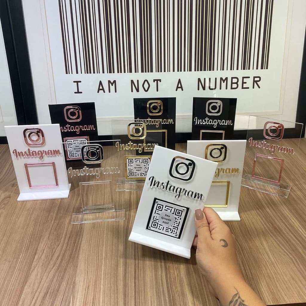 Placa Quadro Moldura Instagram QrCode De Mesa Balcão c/ base - Acrílico