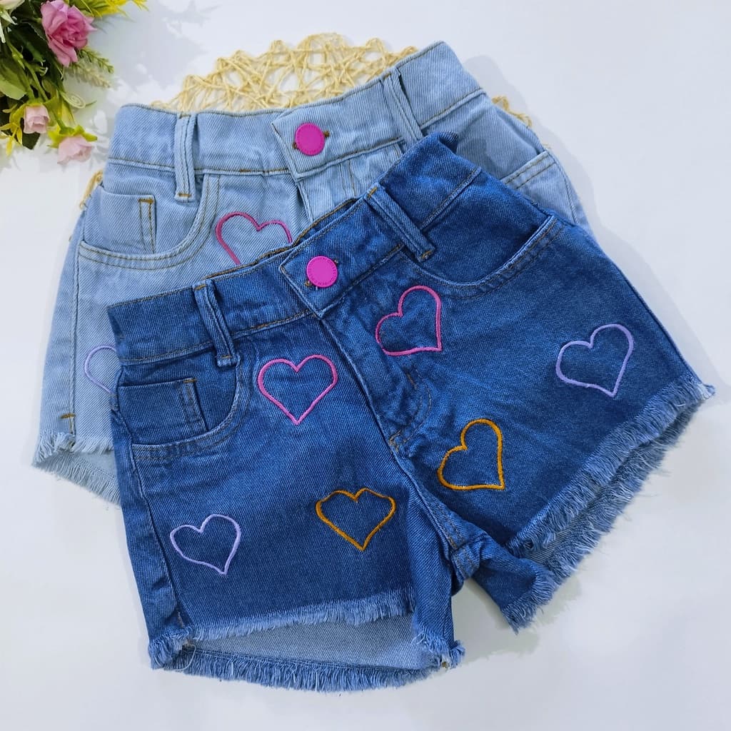 Short Jeans Bordado Feminino Infantil e Juvenil Bolsos Verão