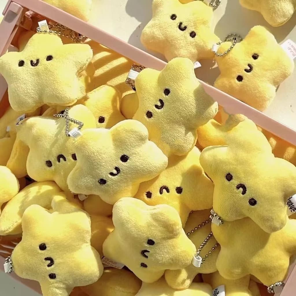 Bonito Estrela Estridente Chaveiro Com Som Boneca De Pelúcia Pingente Mochila Charme Decoração Meninas