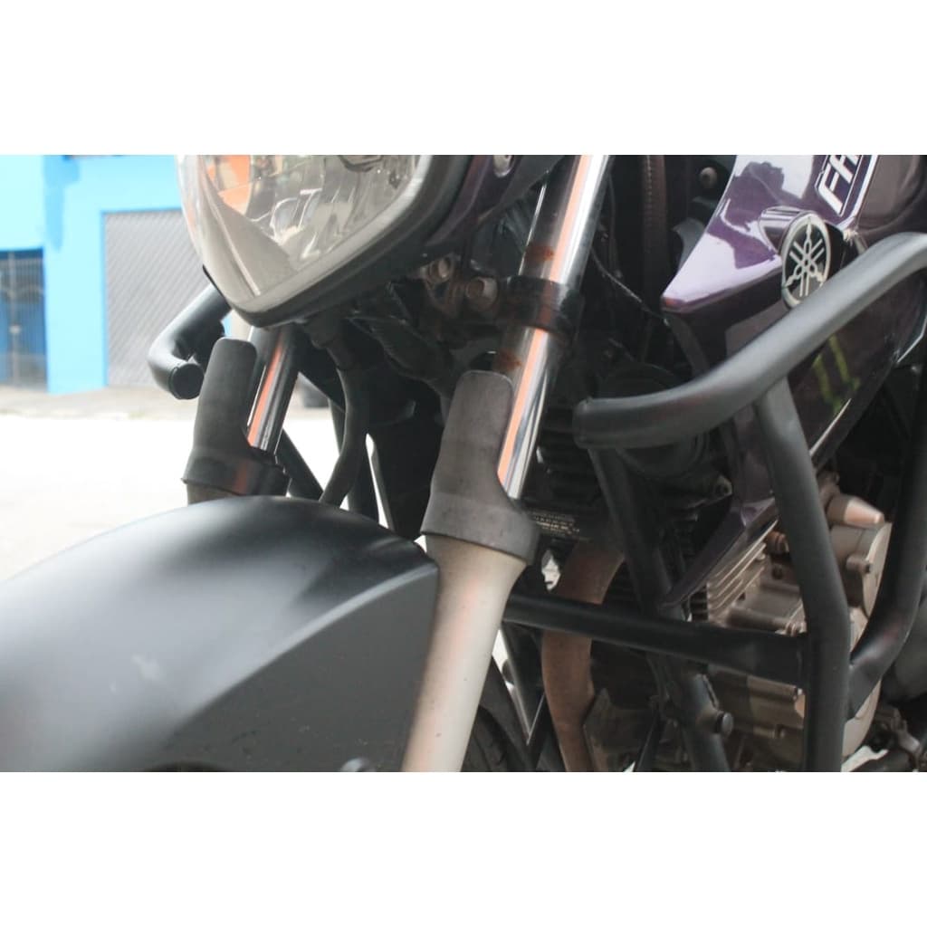 Protetor De Carenagem Segurança Com Suporte Pedaleira Para Fazer 250 2005/2010