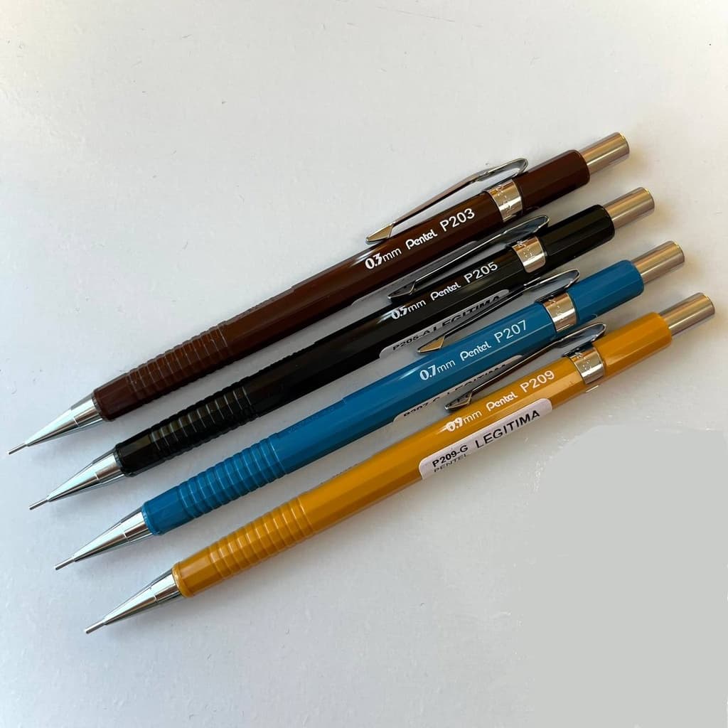 Lapiseira Pentel Sharp P200 Tradicional 0.3, 0.5, 0.7 ou 0.9