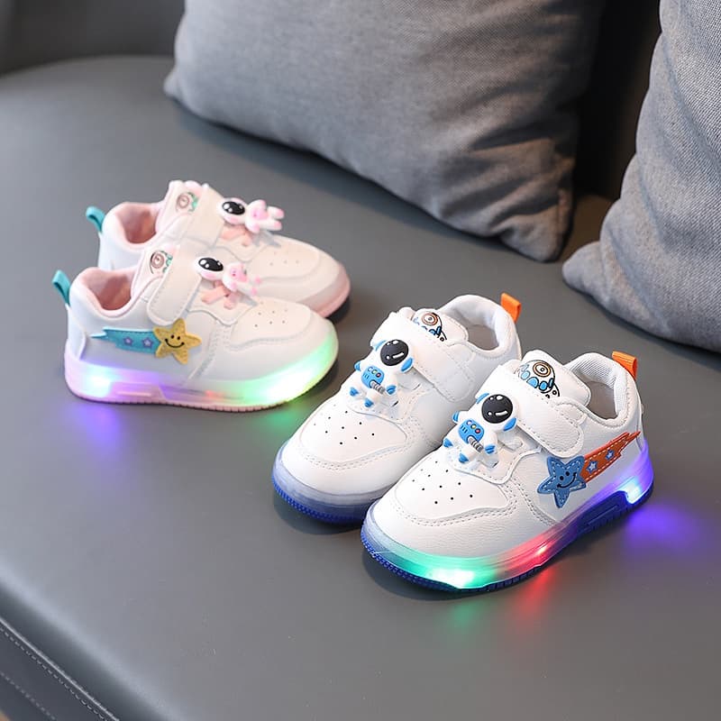 Sapatos para Bebês Sapatos para Mulheres Sapatos Luminosos Sapatos para Meninos Sapatos Brancos Sapatos para Astronautas Sapatos Casuais Sapatos de Solo Macio Sapatos para Crianças de Pequeno Porte