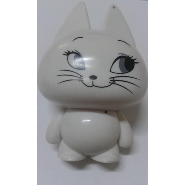 Brinquedo De Enfeite Gatinha