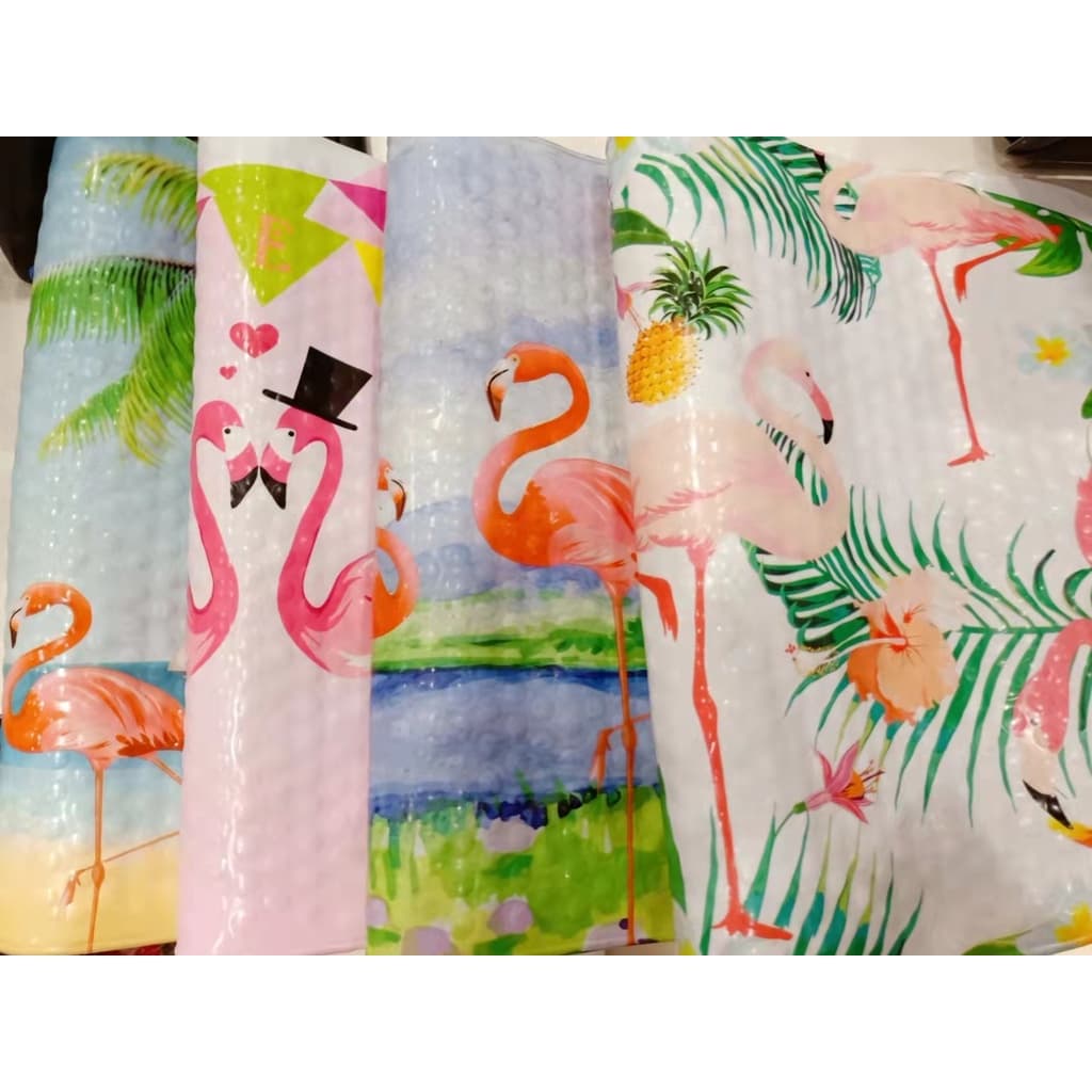 Tapete Plastico Com Ventosa Para Banheiro / Box Flamingo Antiderrapante