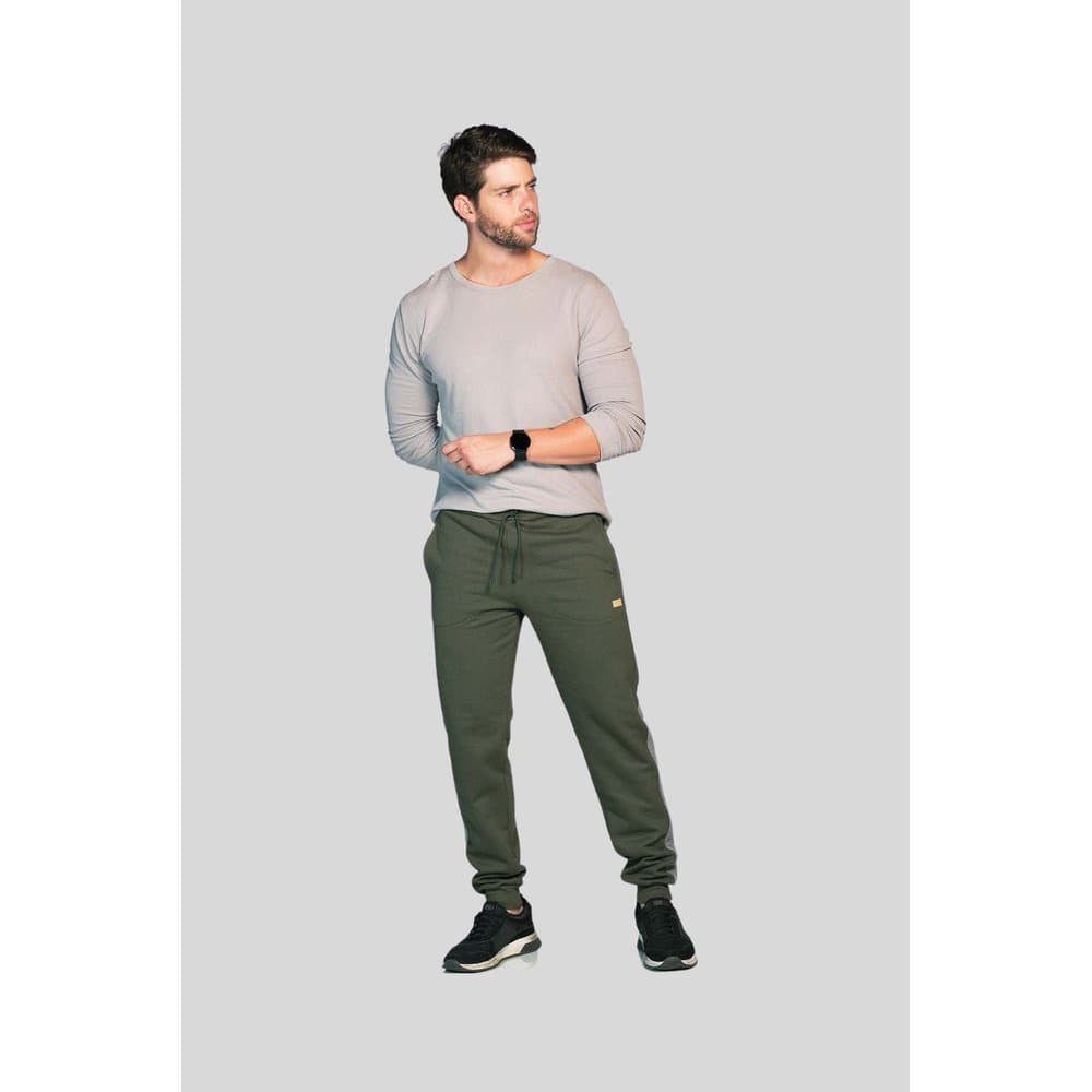 Calça de Moletom Masculina Verde com Bolsos e Faixa Lateral – Conforto, Estilo e Versatilidade para o Dia a Dia