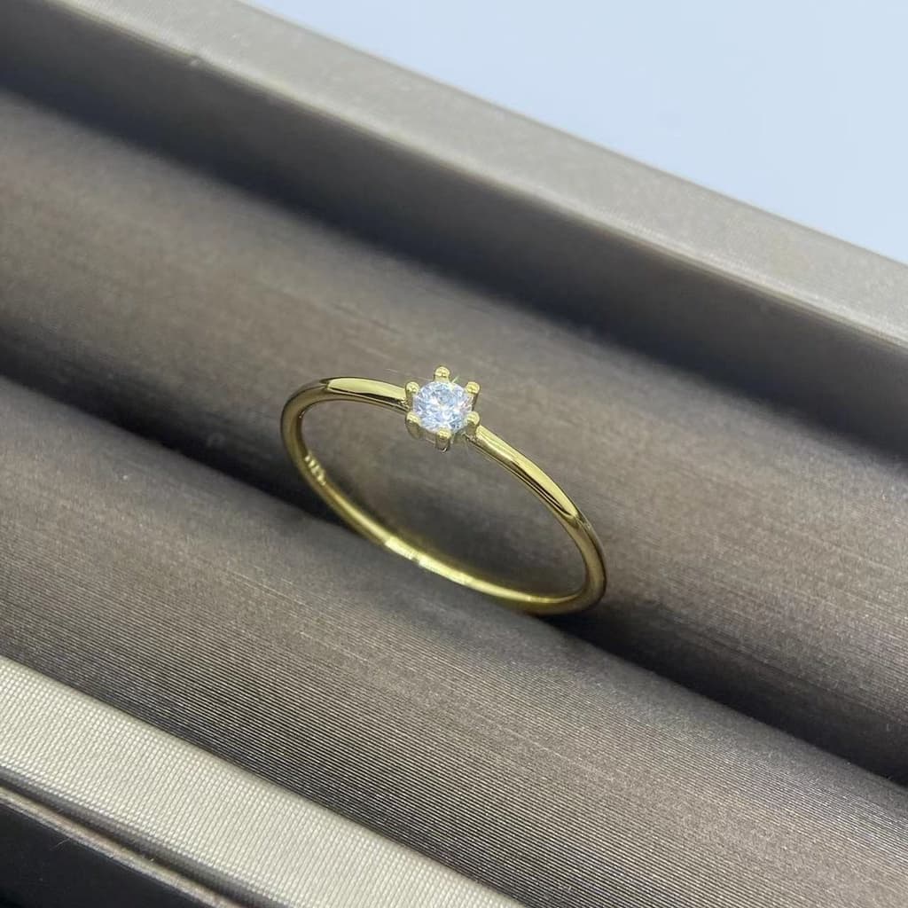Anel Feminino Solitário Em Ouro 14K Com Cauda De Diamante 1,25 Ct