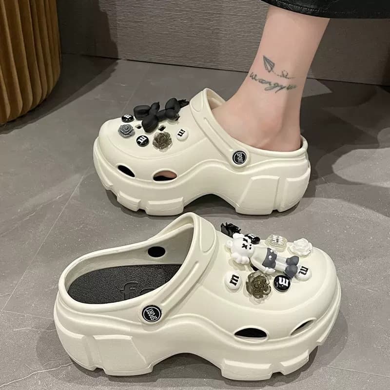 2023 Chinelos Elevados Femininos Verão Moda Outwear Elevado Anti Deslizamento Sapatos Sandálias De Praia E