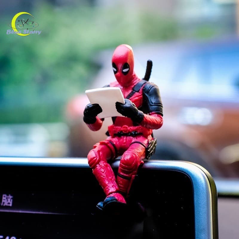 OM Deadpool Vingadores De Carros Figura Carro Boneca Modelo Criativo Console De Centro Acessórios Interiores carro