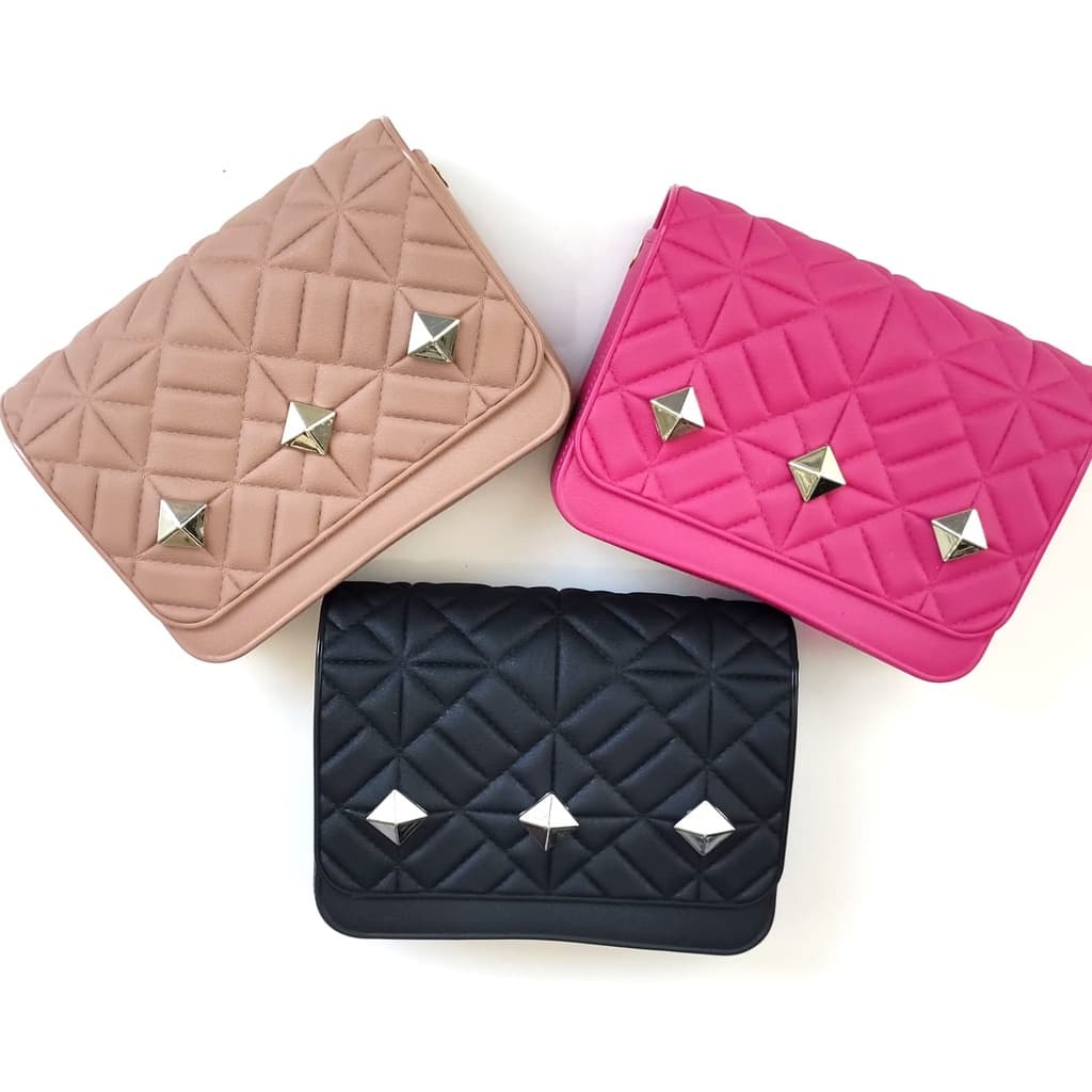 Bolsa Transversal e Lateral de Ombro enfeite Spike Vilace Original