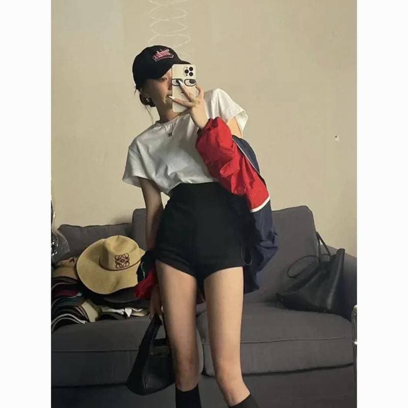 Puro desejo estilo preto cintura alta terno Shorts 2023 primavera verão mais magro olhar a linha quente menina elástica