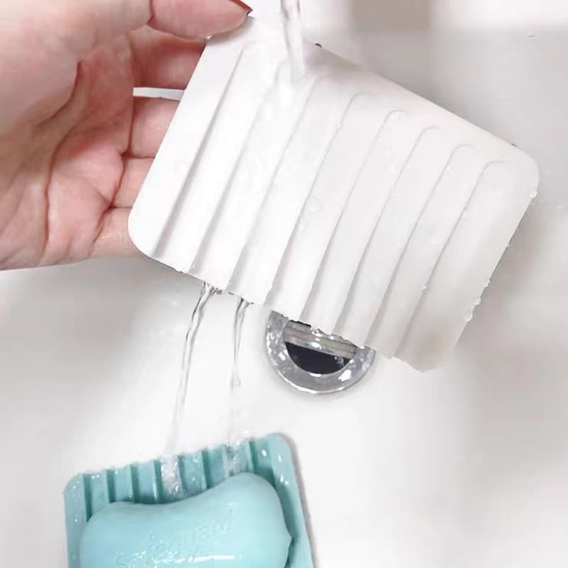 Saboneteira em silicone com Dreno mantém o sabonete novo