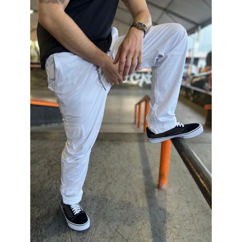 CALÇA CARGO BRANCA JEANS E SARJA UNISSEX LARGA 6 BOLSOS CORDÃO PARA AMARRAR DO P AO GG