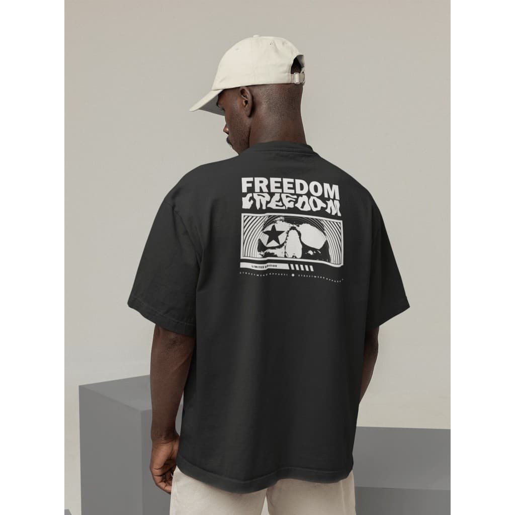 Camisa Camiseta Oversize Streetwear Masculino e Feminino Treino e Dia a Dia Preto e Off Whte Estampado - FREEDMON