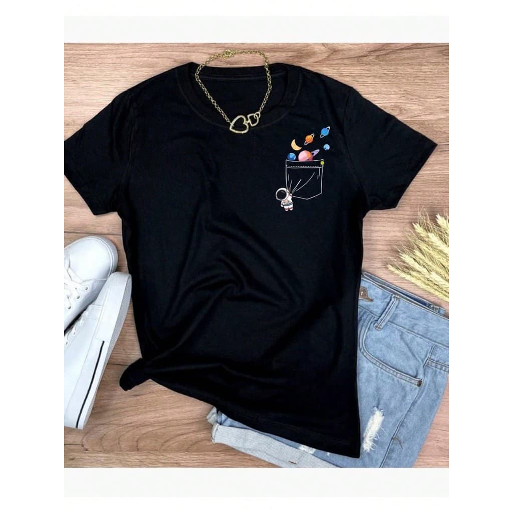 Camiseta T-Shirt Blusa Feminina Estampa estampa astronauta 100% Algodão
