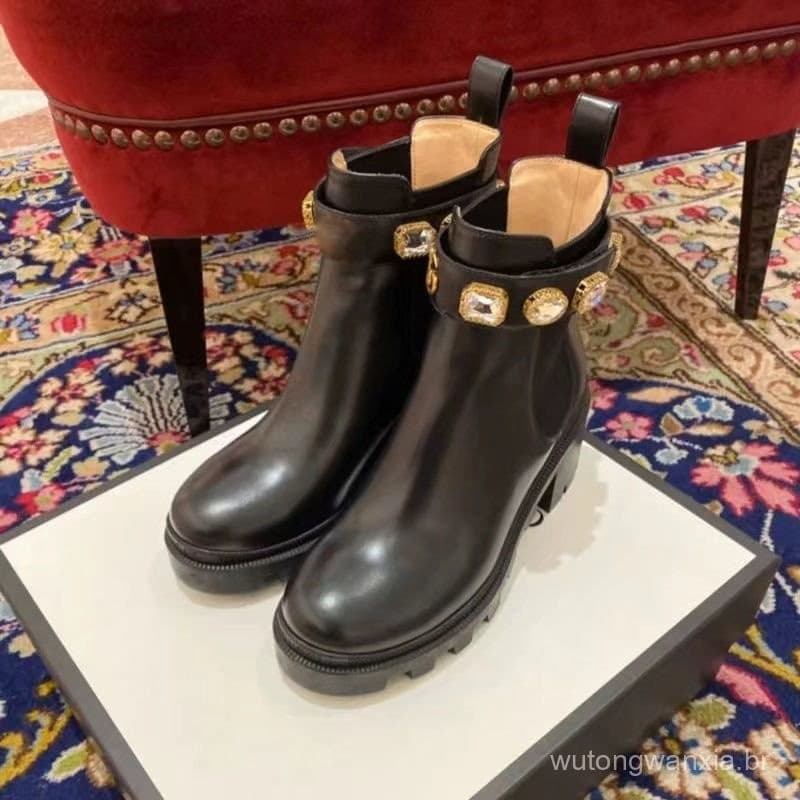 Bota Ding Bota de salto alto feminino de cano de fumaça de cabeça redonda de diamante 21 novas botas de t
