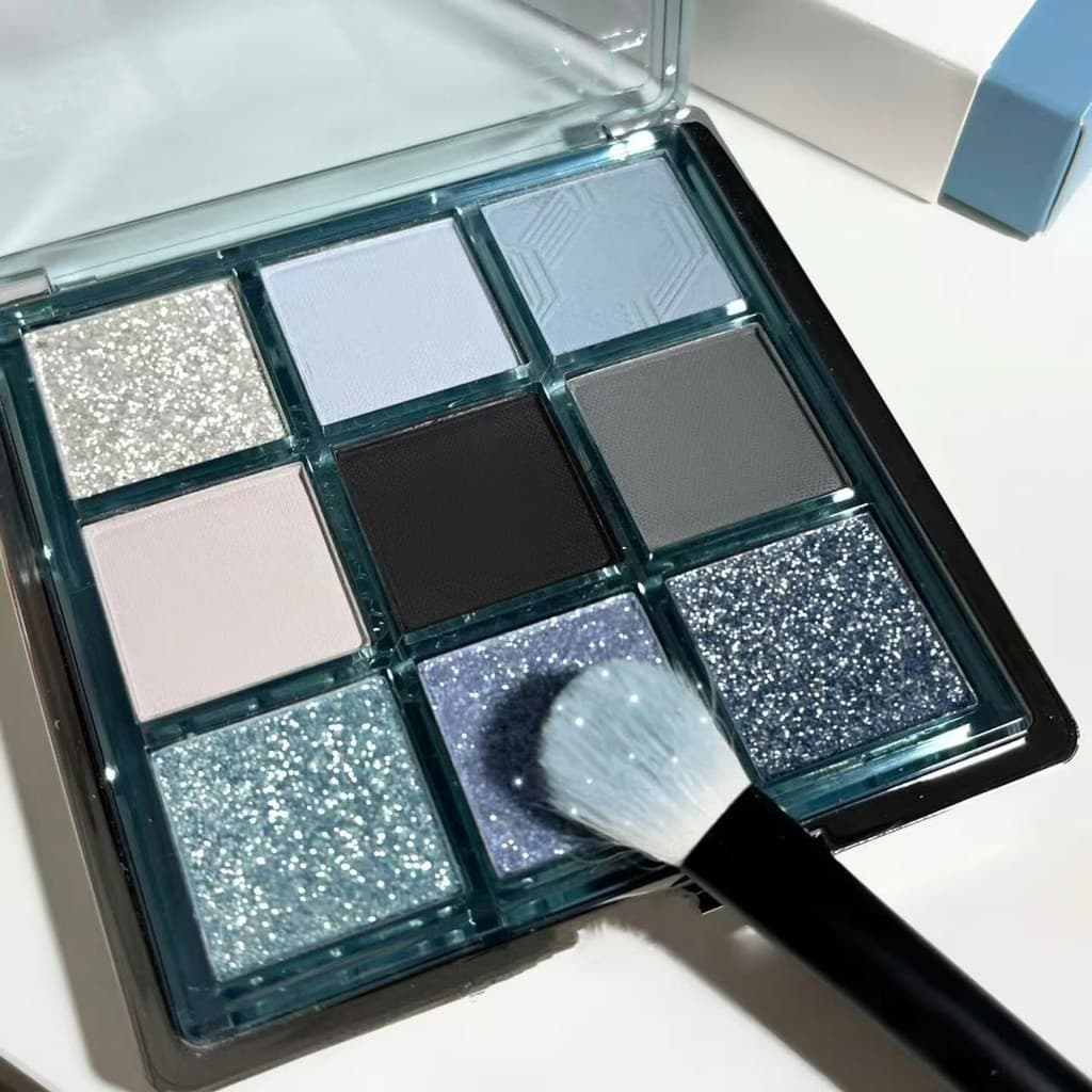 MUGELEEN Paleta de sombras com baixo teor de gelo saturado transparente azul esfumaçado fosco perolado diamante multifun