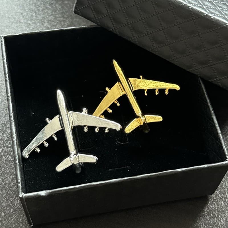 Broche De Avião De Aviação De Tamanho Grande De Metal Vintage 4 * 4 Cm Para Homens E Mulheres Joias Com Emblema Universa