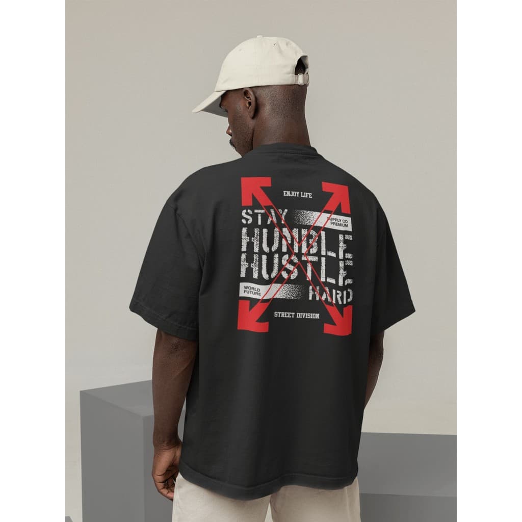 Camiseta Oversize Streetwear Masculino e Feminino 100% Algodão Treino e Dia a Dia Preto e Off Whte Estampa HUMBLE HUSTLE