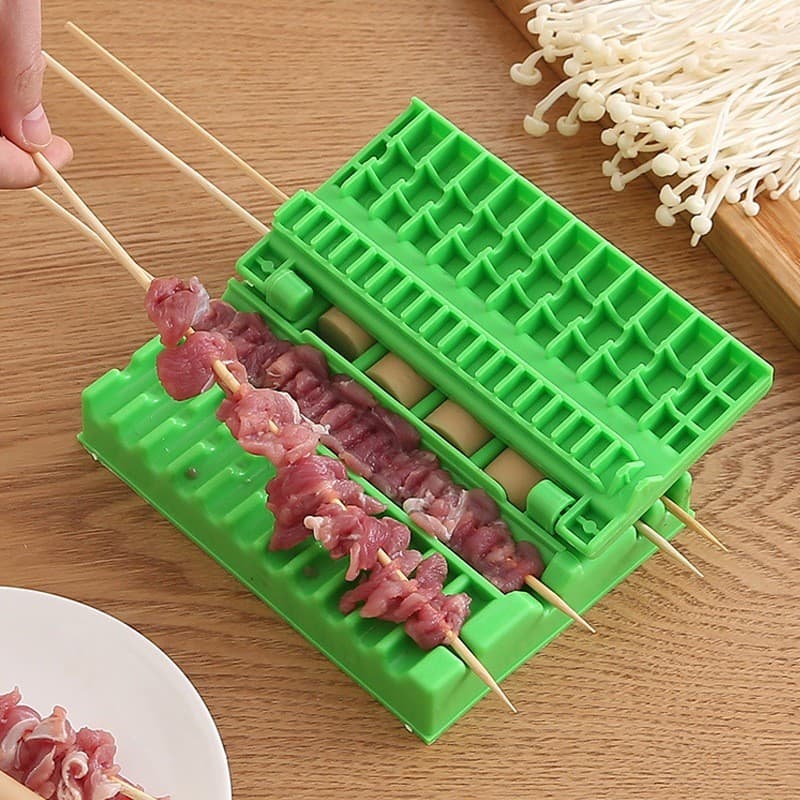 Máquina de Enfiar Espetinhos Multifuncional – Ferramenta Rápida para Cortar e Perfurar Carne