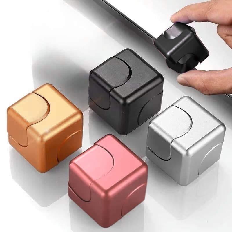 Brinquedos De Descompressão Quadrados Coloridos Pop Fidget Spinners Desktop De Alta Velocidade Com Rolamento Rotativo