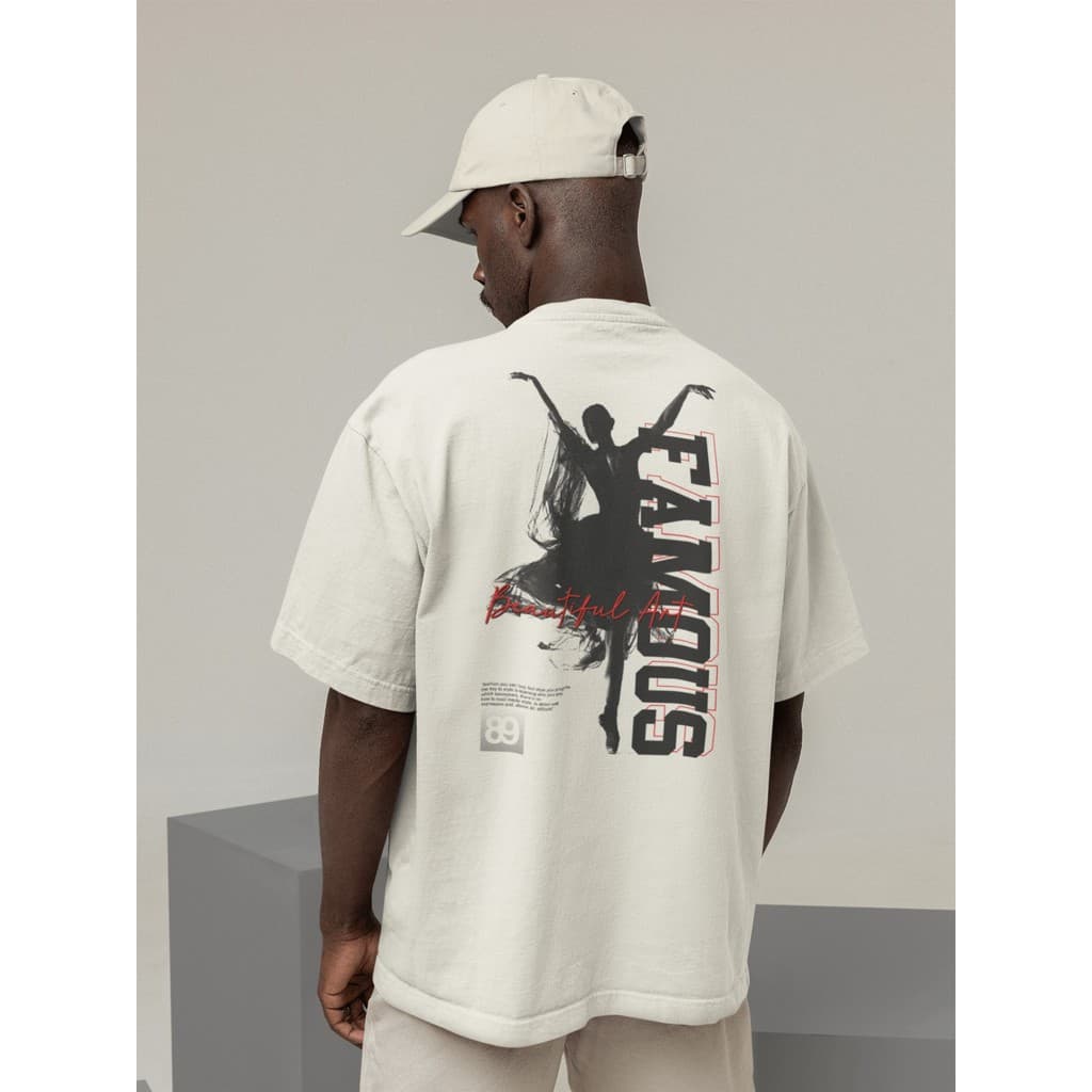 Camisa Camiseta Oversize Streetwear Masculino e Feminino para Treino e Dia a Dia Preto e Off Whte Estampado - FAMOUS