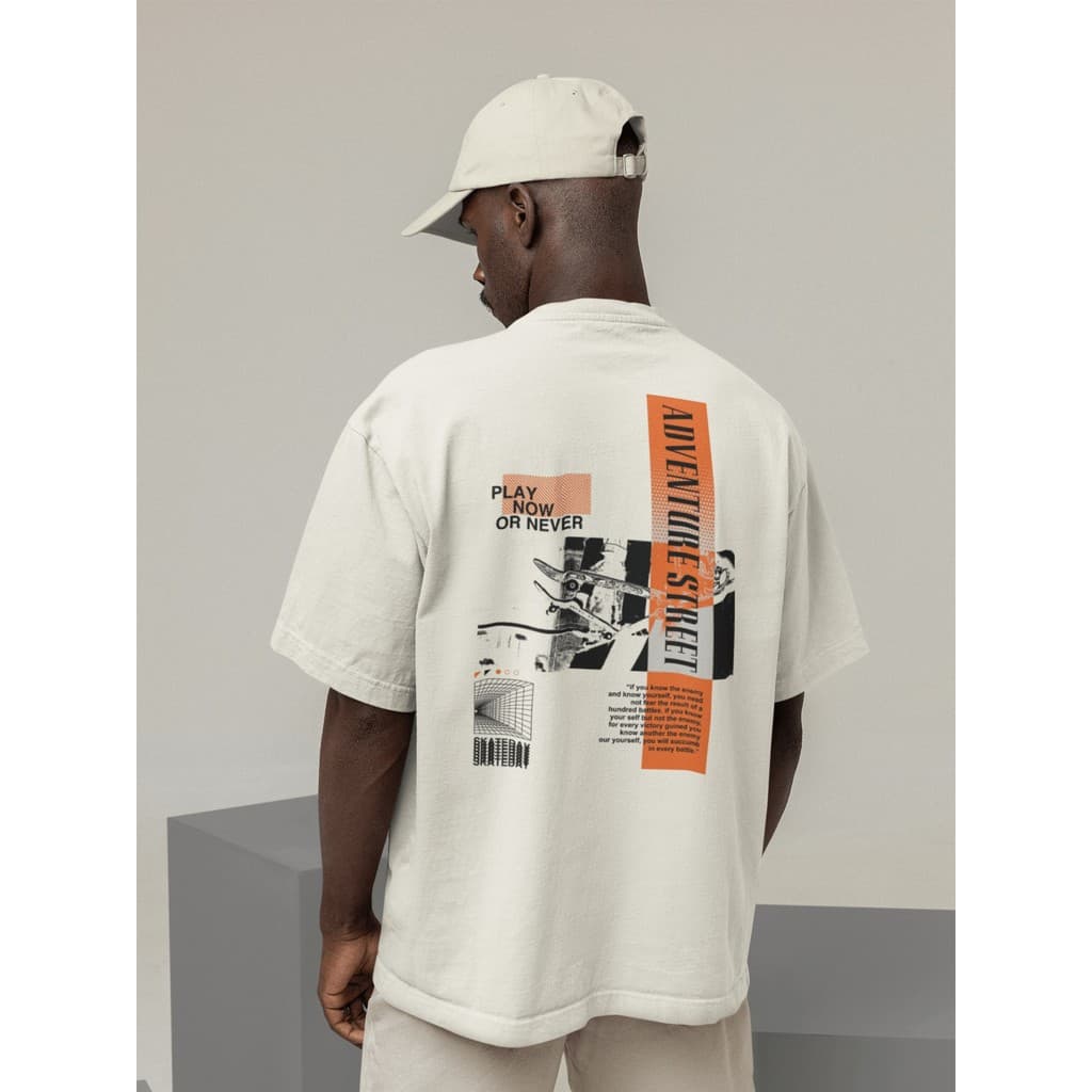 Camisa Camiseta Oversize Streetwear Masculino e Feminino Treino e Dia a Dia Preto e Off Whte Estampado ADVENTURE STREET