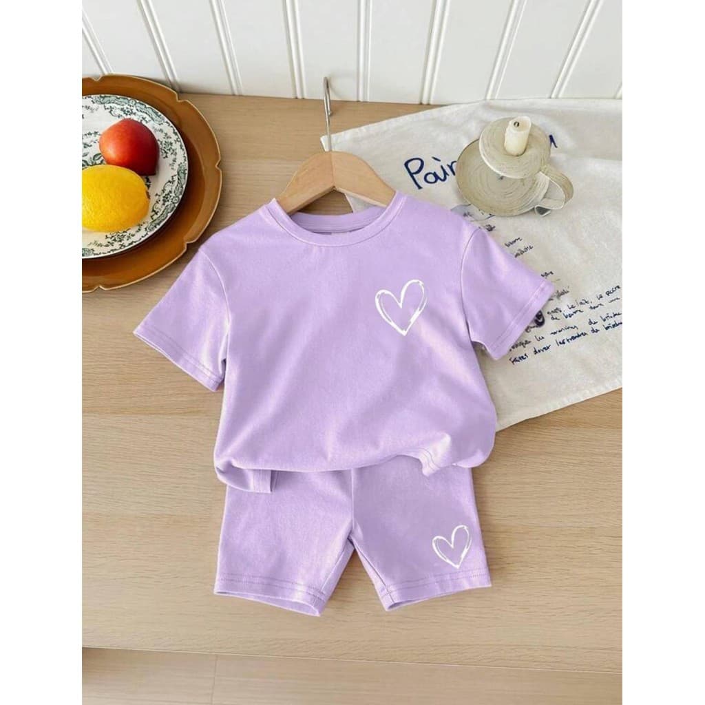 Conjunto de short e camiseta  infantil menina stampa coraçãozinho
