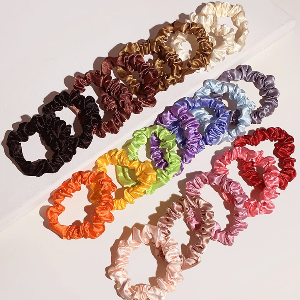 Kit 60 Scrunchie de Cetim Anti Frizz Fina Acessório Para Cabelo / Xuxinha Scrunchies Cetim de Cabelo